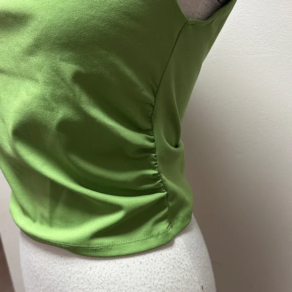 NWT H&M Lime Green Women's Tank Top - Picture 2 of 7